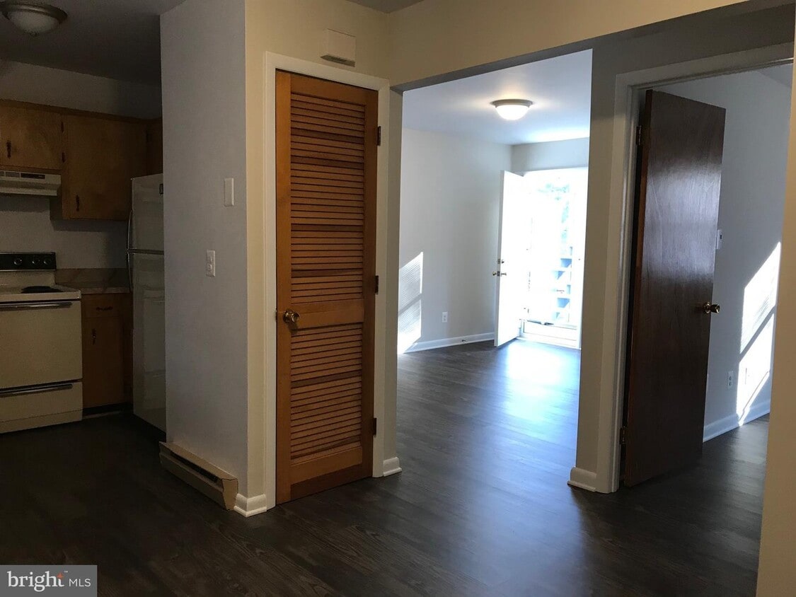 23970 Maypole Rd Unit A, Leonardtown, MD 20650 Room for Rent in