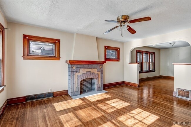 Foto del edificio - 27 East End Ave