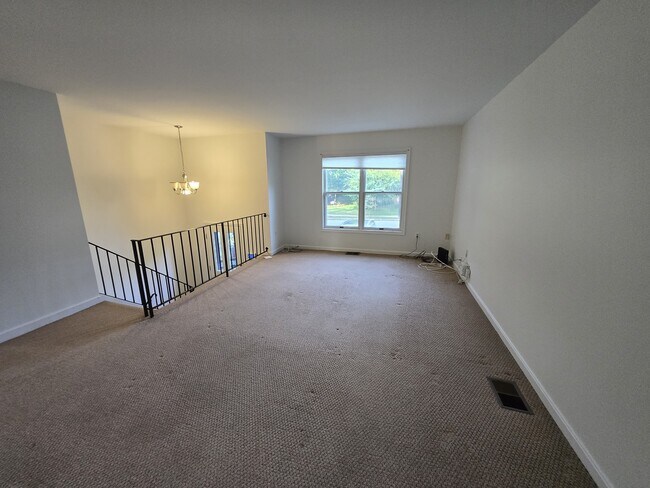 Foto del edificio - 5801 Harrison Ave