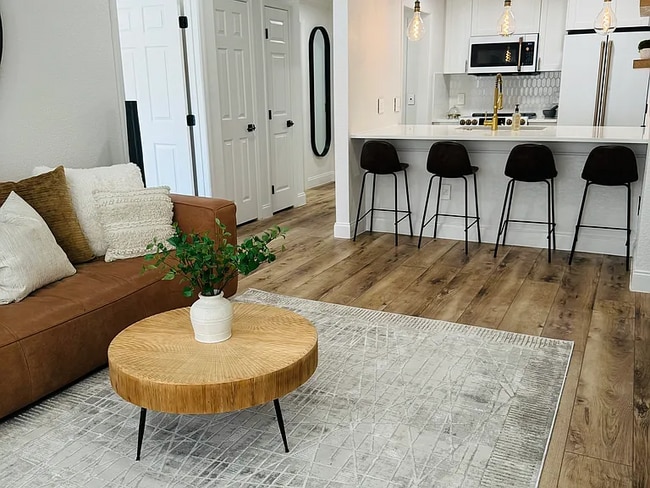 Photo - 800 S Dakota Ave Townhome