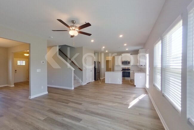 Building Photo - 7333 Foggy River Dr