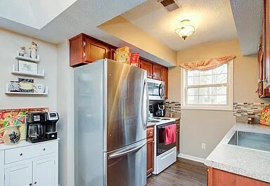 Building Photo - 237 Briar Patch Ln