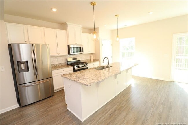 Foto del edificio - 244 Amber Acorn Ave