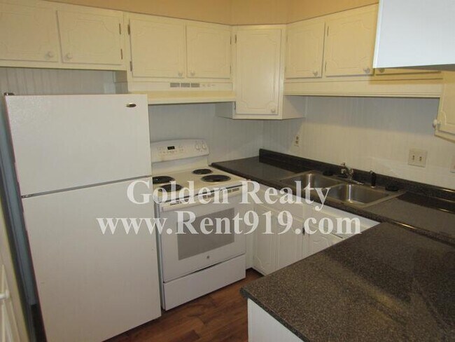 Foto del edificio - Condo in Raleigh- Rent ready!