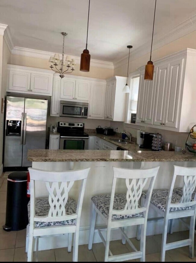 1719 Pendleton St, Columbia, SC 29201 Townhome Rentals in Columbia SC