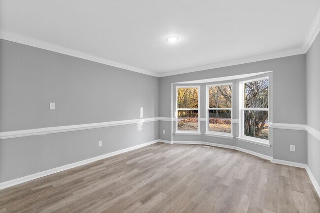 Foto del edificio - 1917 Grove Point Ct