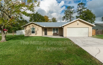 Building Photo - 3168 Sanderling Ct