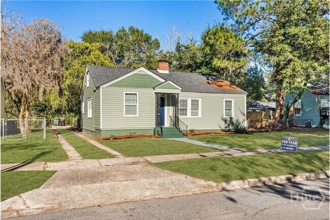 Building Photo - 2140 E 42nd St