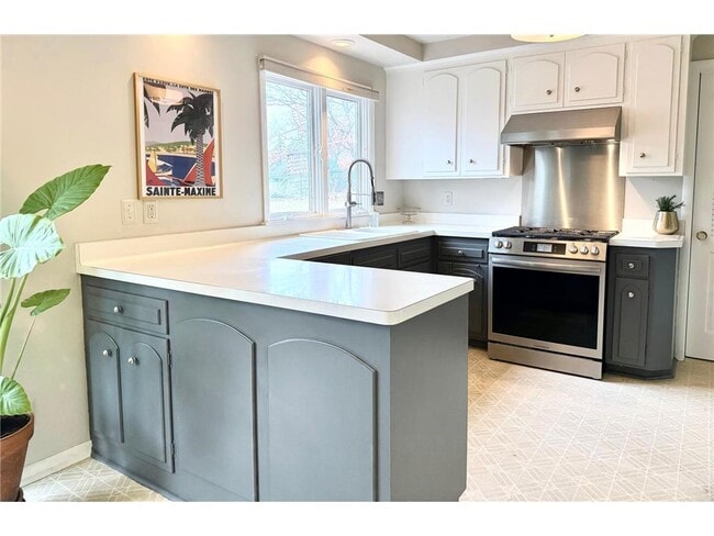 Foto del edificio - 6904 Gleason Rd