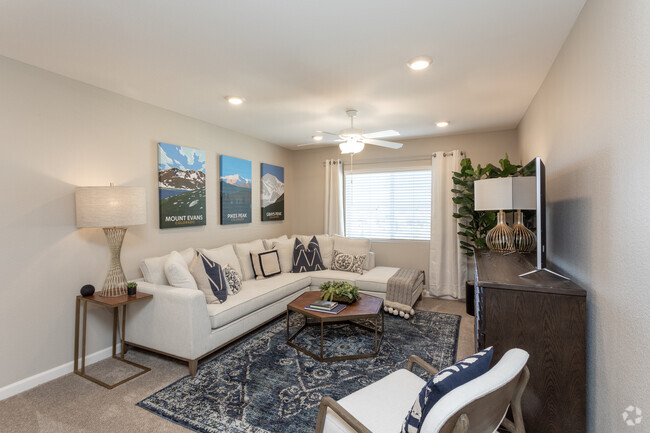 Loft Living Room - Murphy Creek