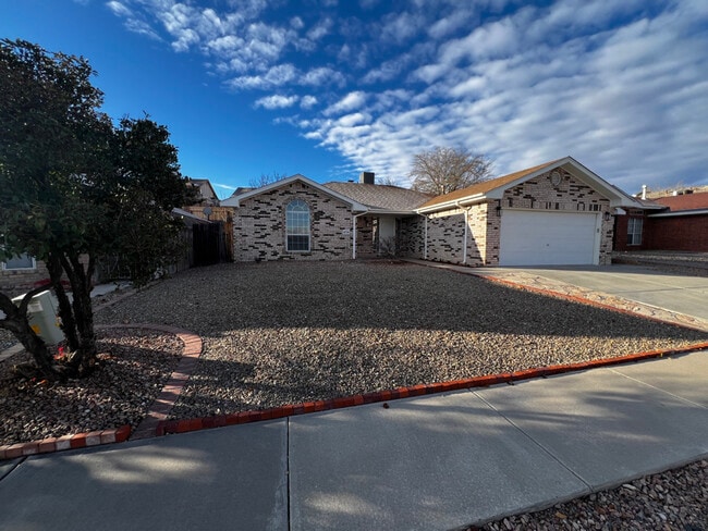 4704 Sam Bratton Ave NW