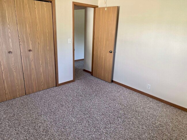 Foto del edificio - 1426 E Clairemont Ave