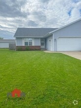 Building Photo - 1256 Crown Ct