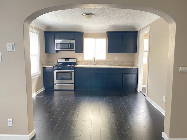 Foto principal - 3965 S Wilton Pl