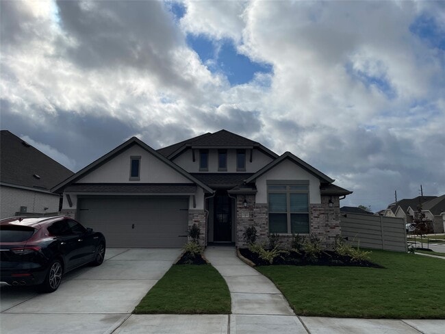 Building Photo - 2302 Hazel Berry St