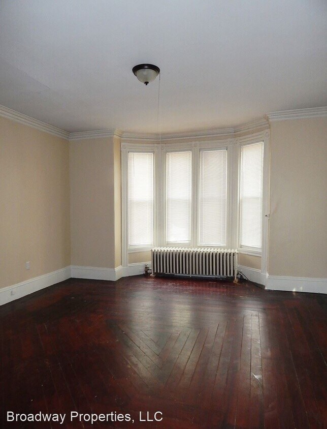 Primary Photo - 78 Essex St