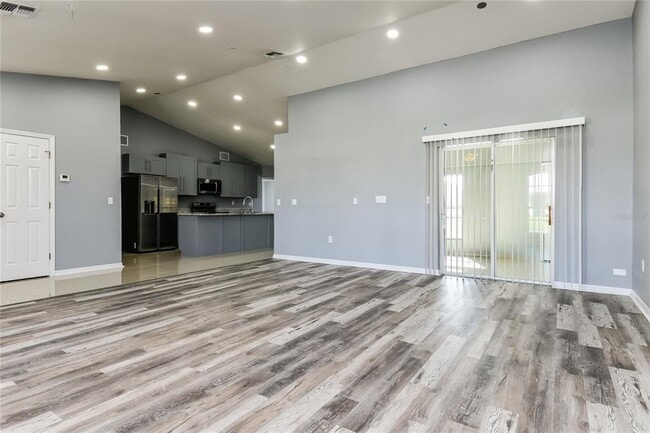 Building Photo - 1054 Summer Glen Dr