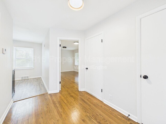 Foto del edificio - 4279 E 60 Terrace
