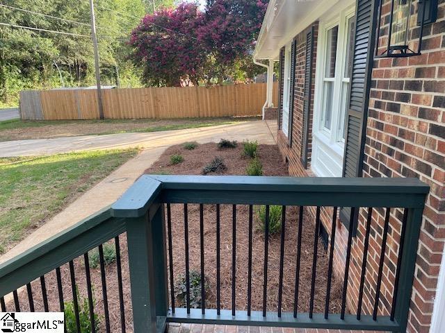 Foto del edificio - 203 Pleasant Dr