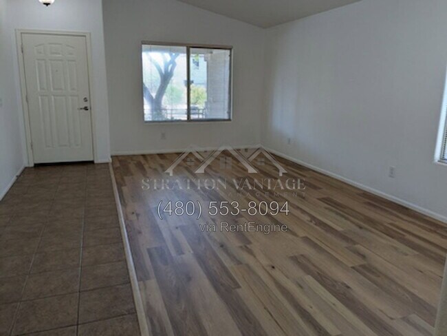 Foto del edificio - 28719 N 21st Ln