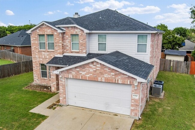 Foto del edificio - 6707 Prairie Fire Rd