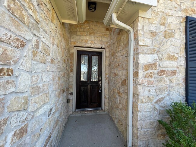Building Photo - 12010 Ramla Place Trail