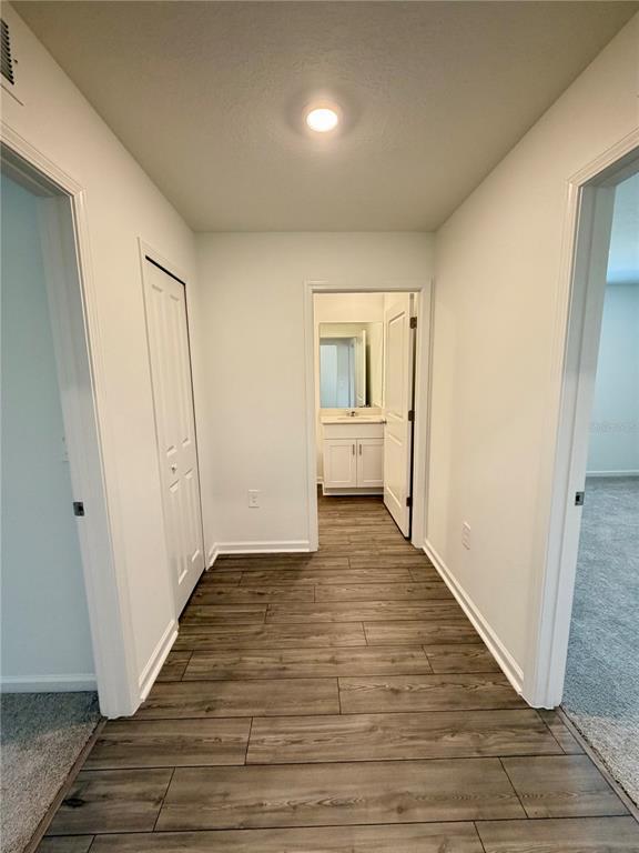 Building Photo - 4212 SW 82nd Ln