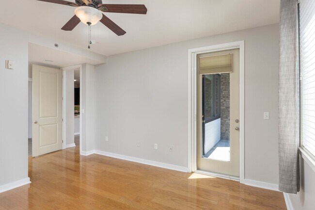 Building Photo - 200 Manufacturers Rd