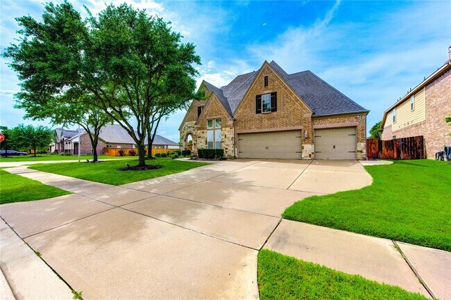 Building Photo - 27818 Pinpoint Crossing Dr