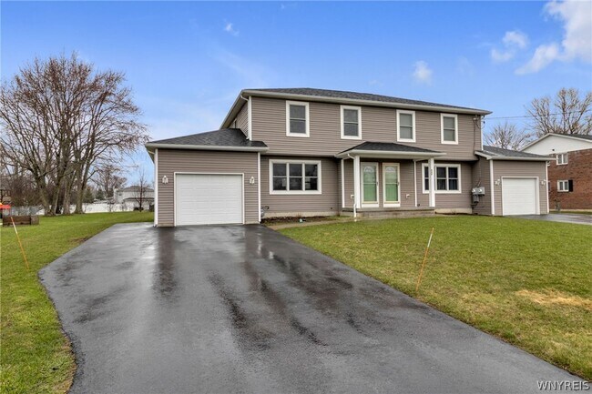 Foto del edificio - 940 Reserve Rd