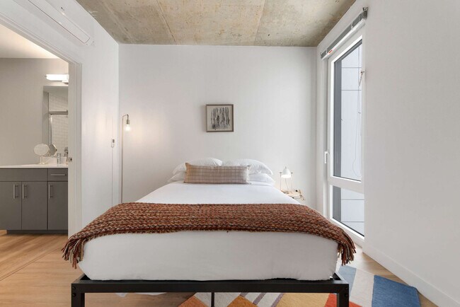 Foto del edificio - 853 W Blackhawk St