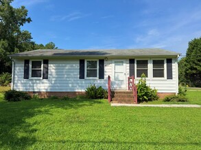Building Photo - 9442 Shiloh Dr