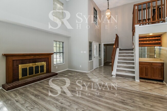 Building Photo - The Lifestyle You Deserve.