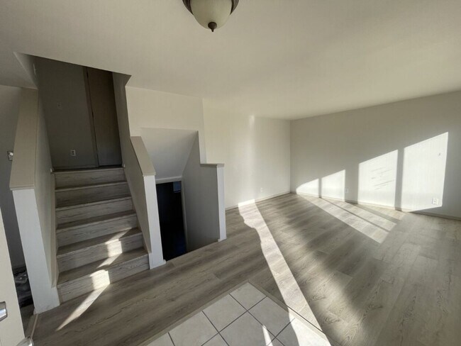 Foto del edificio - Coming Soon! Beautifully Remodeled 3-Bedro...