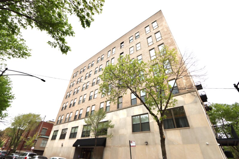 Foto principal - 811 S Lytle St