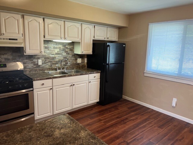 Foto del edificio - 3207 N. Peoria Avenue