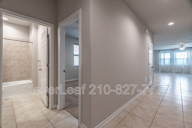 Building Photo - 10326 Rosalina Lp