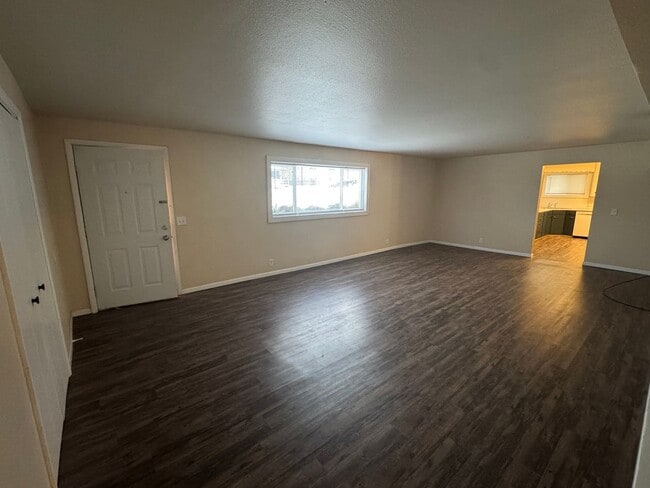 Foto del edificio - 1109 N18th Triplex