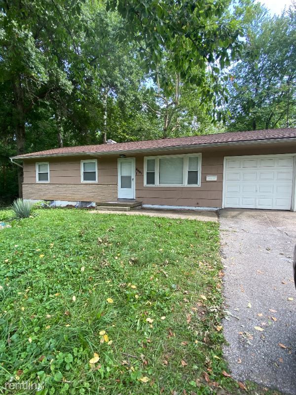 Primary Photo - 3 br, 1 bath House - 8901 E 54th St