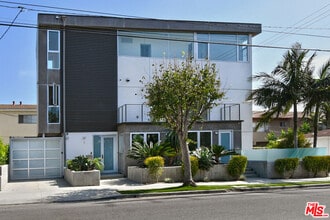 Building Photo - 11610 Ohio Ave