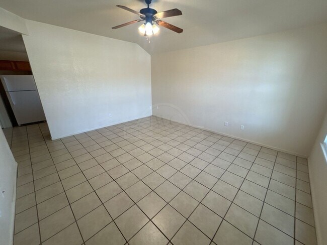 Foto del edificio - 509 W Ave B Ave