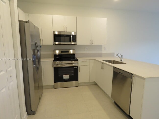 Foto del edificio - 23316 SW 133rd Ct