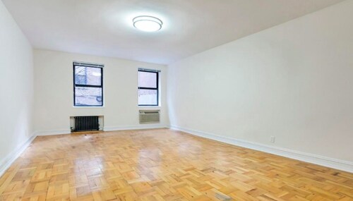 Foto del edificio - 148 W 68th St