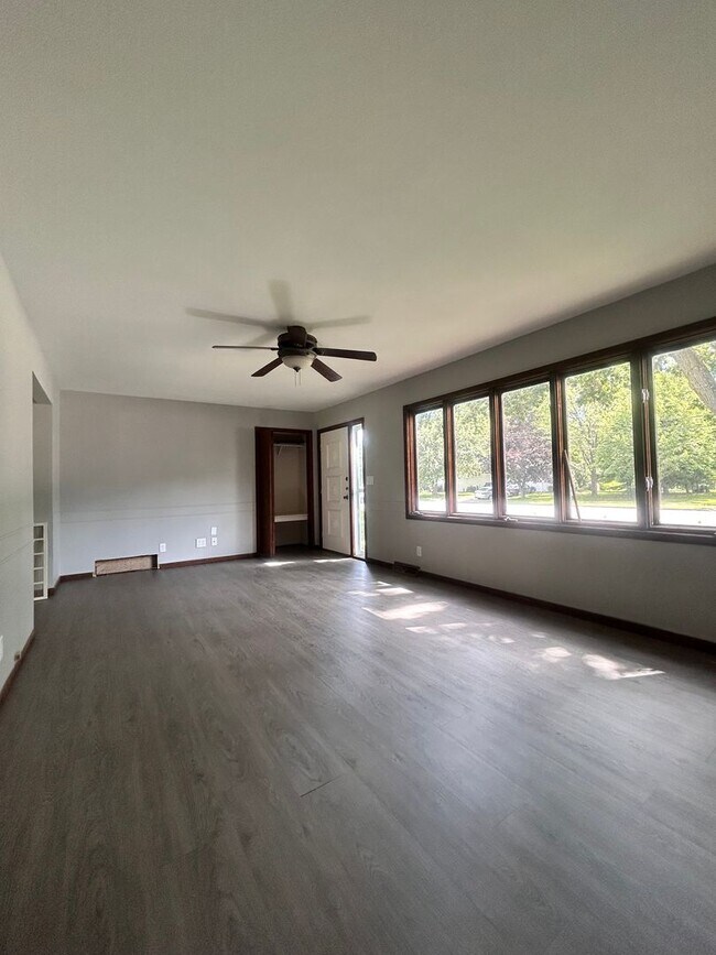 Foto del edificio - 1426 Cameron St