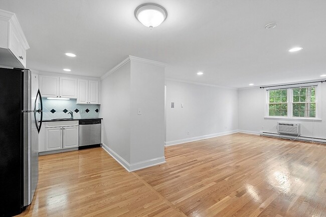 Building Photo - 14 Wampus Ave