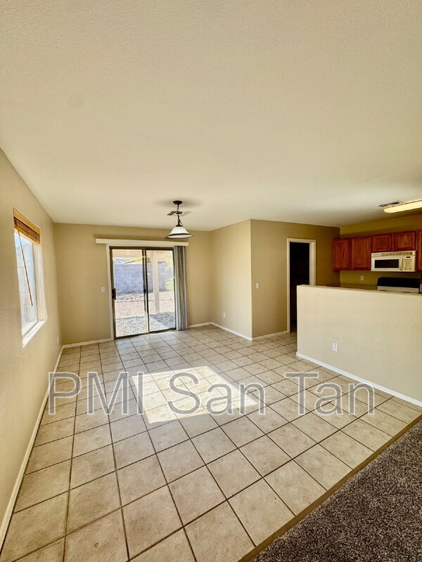 Foto del edificio - 1933 E Cowboy Cove Trail