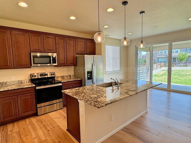 Building Photo - 21939 E Stanford Cir