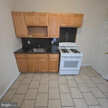 Building Photo - 2624 E Venango St