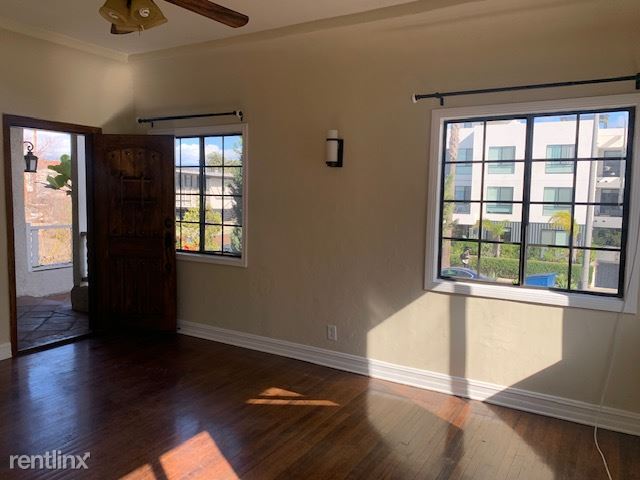Building Photo - 2 br, 1 bath 4plex - 1527 S Orange Grove Ave