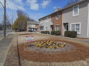 Building Photo - 1120 Camden Ave